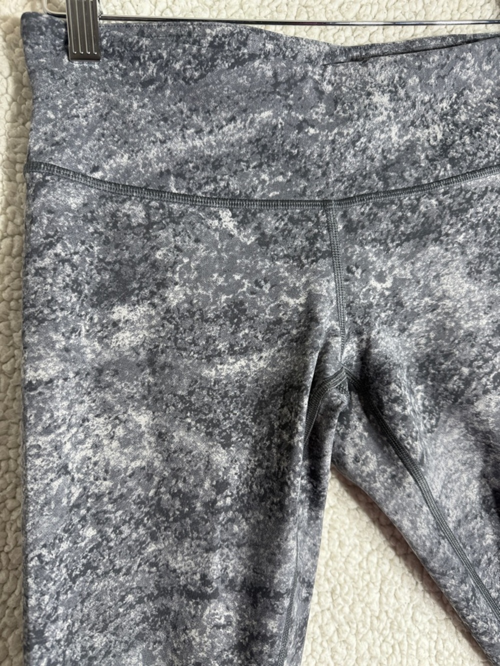 Lululemon Wunder Under Tight Full-On Luxtreme Ice Grey Size 8 – Excellent - Picture 10 of 10